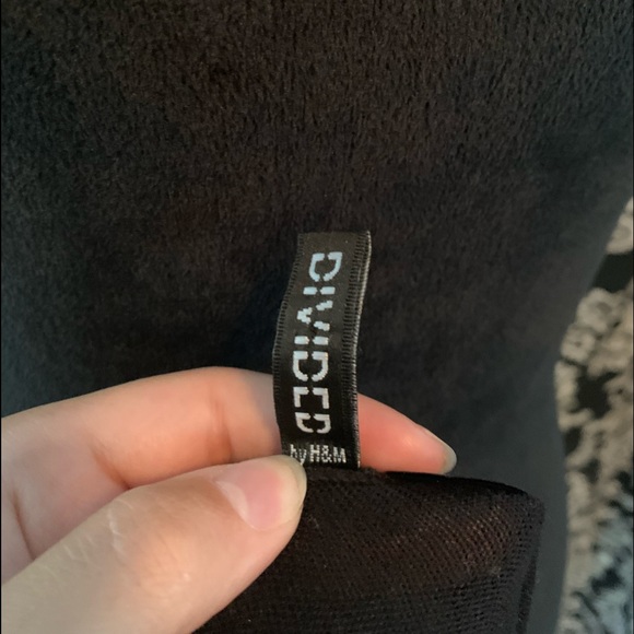 🦇 Vintage H&M Cardigan 🦇 - Picture 5 of 6